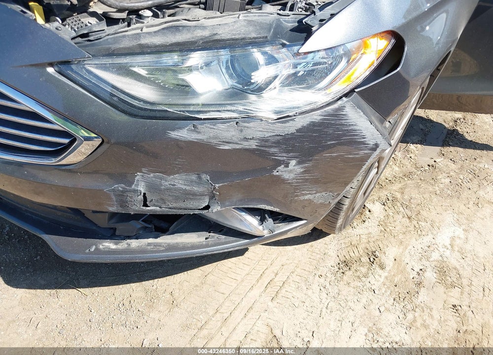 2017 FORD FUSION VIN: 3FA6P0HD8HR250696