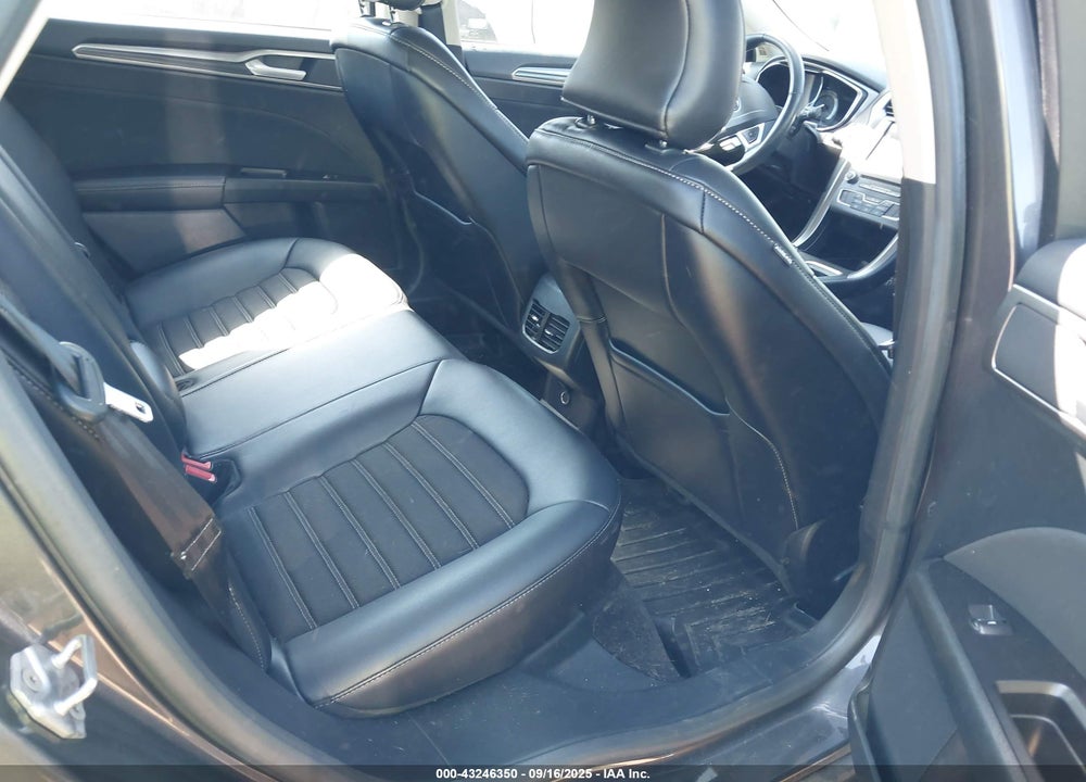 2017 FORD FUSION VIN: 3FA6P0HD8HR250696