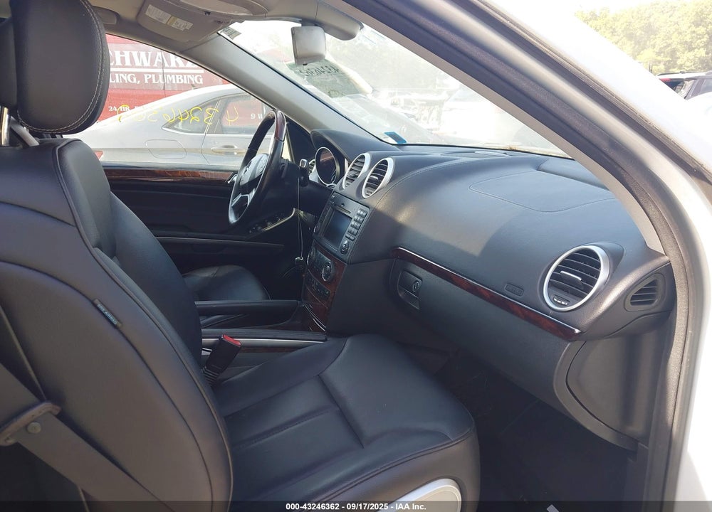 2010 MERCEDES-BENZ GL 450 4MATIC VIN: 4JGBF7BE4AA577873