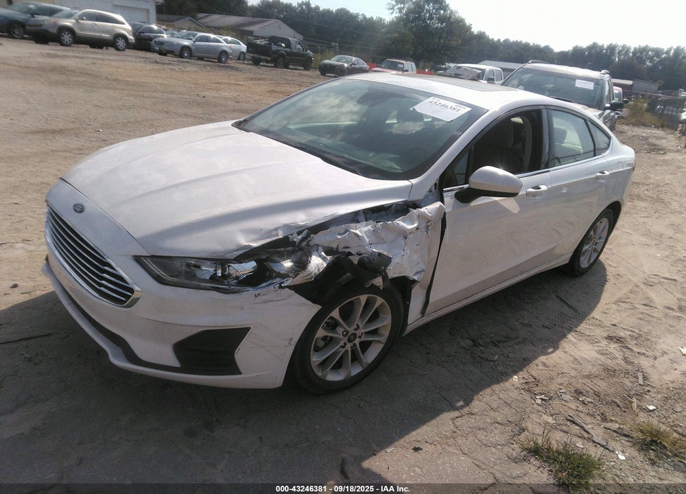 2020 FORD FUSION VIN: 3FA6P0HD2LR184476
