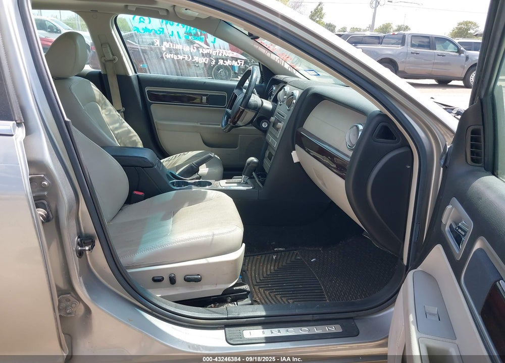 2009 LINCOLN MKZ VIN: 3LNHM26T09R616925