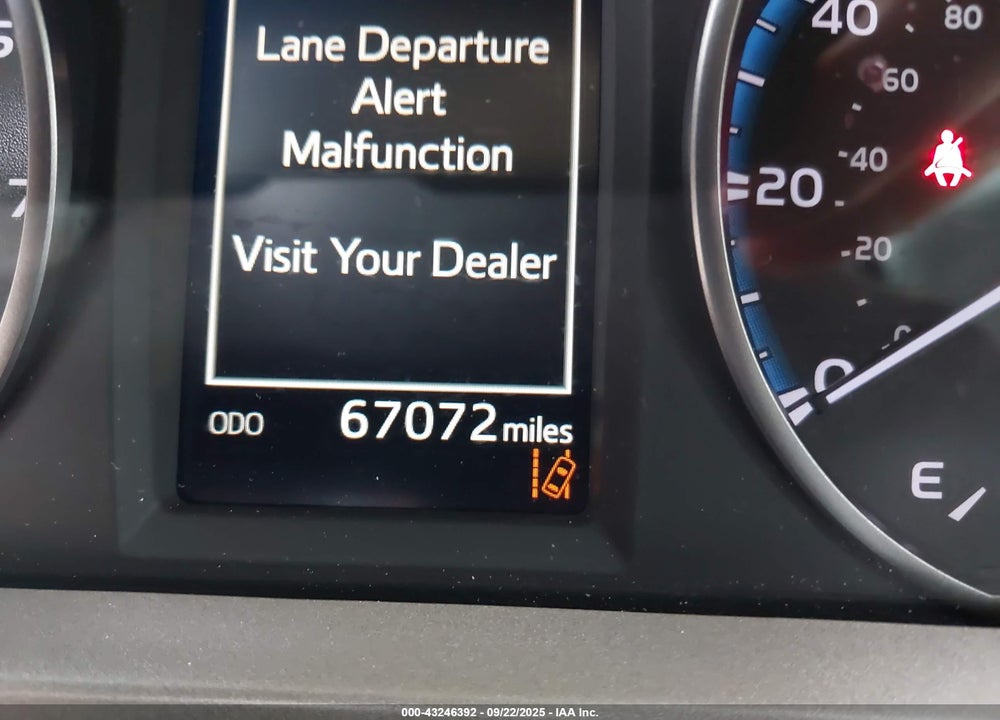 2018 TOYOTA RAV4 LE VIN: 2T3BFREV1JW834369