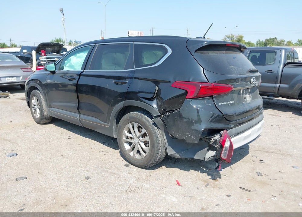 2019 HYUNDAI SANTA FE VIN: 5NMS23AD7KH112948
