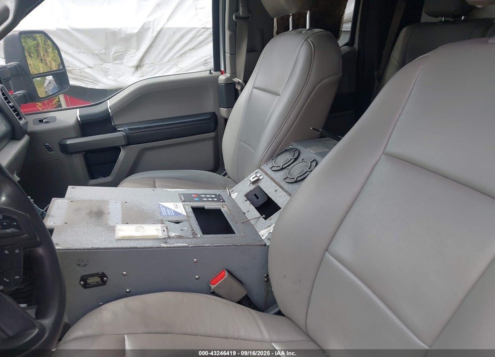 2017 FORD F-550 CHASSIS XLT VIN: 1FD0X5HT0HEC91228
