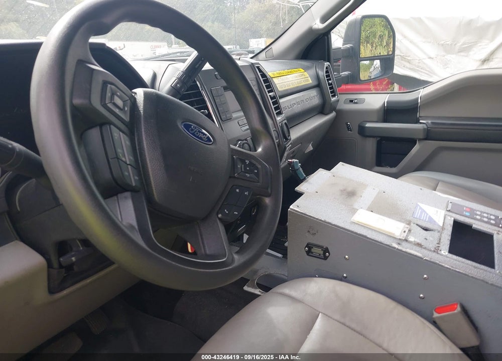 2017 FORD F-550 CHASSIS XLT VIN: 1FD0X5HT0HEC91228