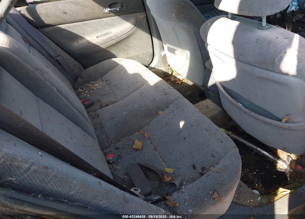 1997 HONDA ACCORD LX VIN: 1HGCD5635VA220267