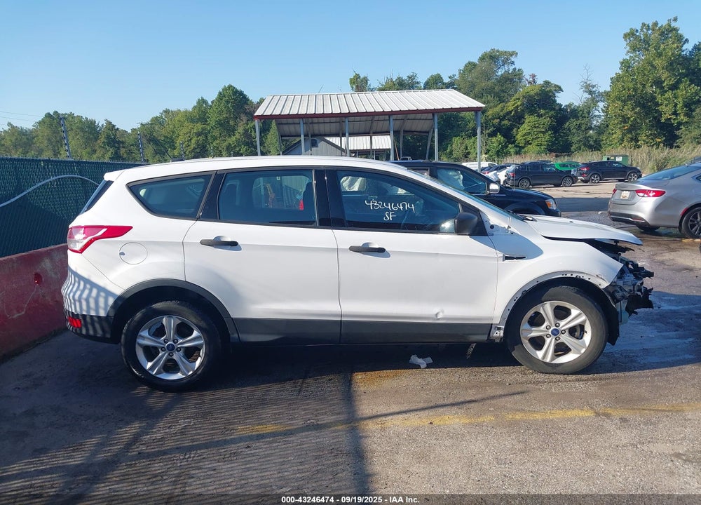 2014 FORD ESCAPE VIN: 1FMCU0F75EUE07670