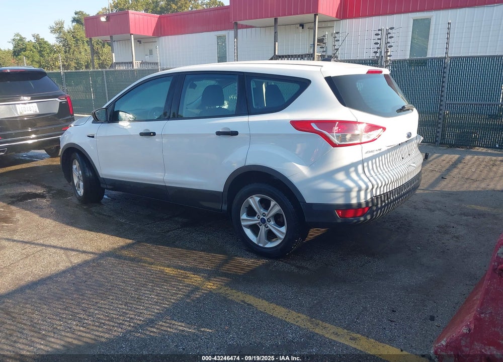 2014 FORD ESCAPE VIN: 1FMCU0F75EUE07670