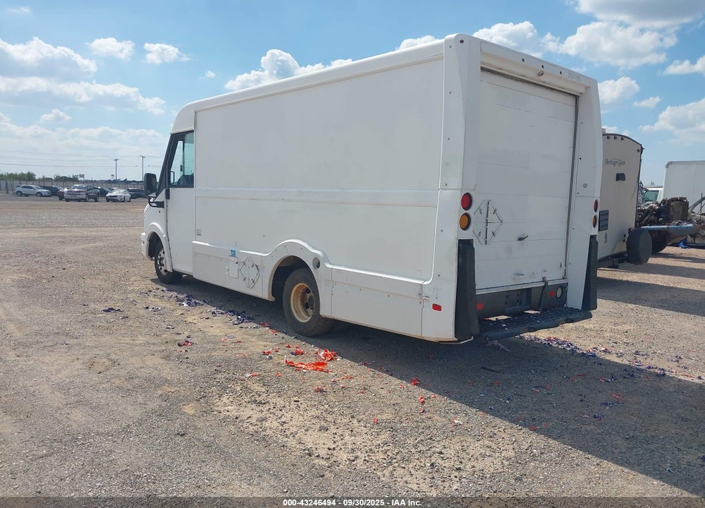 2014 ISUZU COMMERCIAL VAN VIN: JALB4T176E7W00111