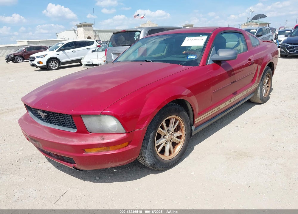 2008 FORD MUSTANG VIN: 1ZVHT80N185208615