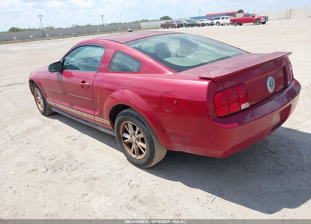 2008 FORD MUSTANG VIN: 1ZVHT80N185208615