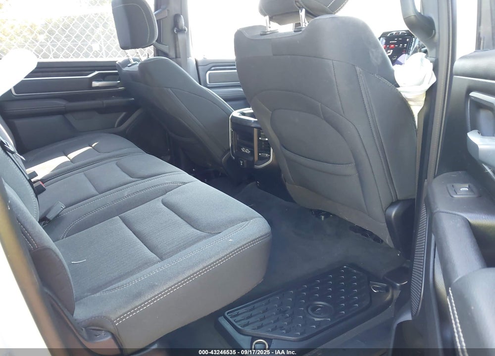 2021 RAM 1500 VIN: 1C6SRFFT2MN723383