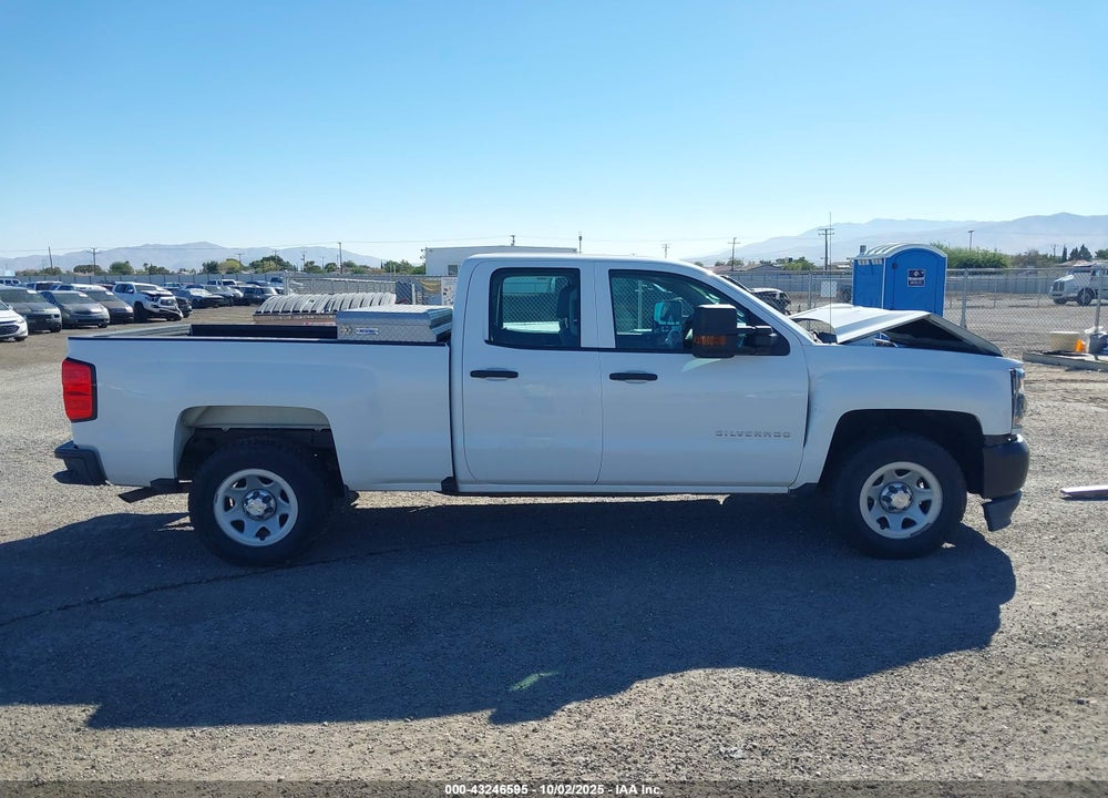 2018 CHEVROLET SILVERADO 1500 WT VIN: 1GCRCNEH2JZ195915