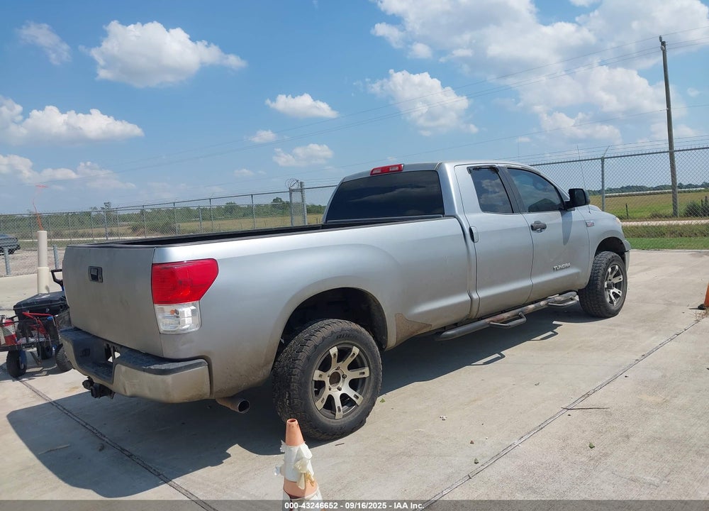 2010 TOYOTA TUNDRA GRADE 5.7L V8 VIN: 5TFCW5F13AX010104