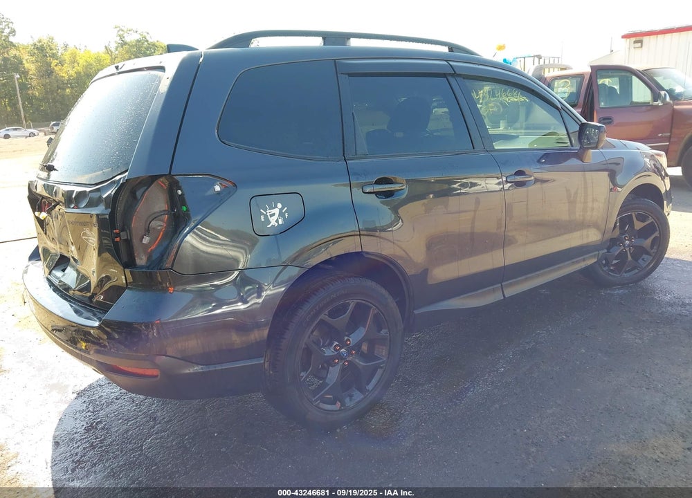 2018 SUBARU FORESTER 2.5I PREMIUM VIN: JF2SJAGC7JH551879