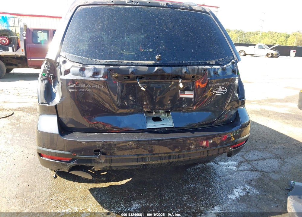 2018 SUBARU FORESTER 2.5I PREMIUM VIN: JF2SJAGC7JH551879