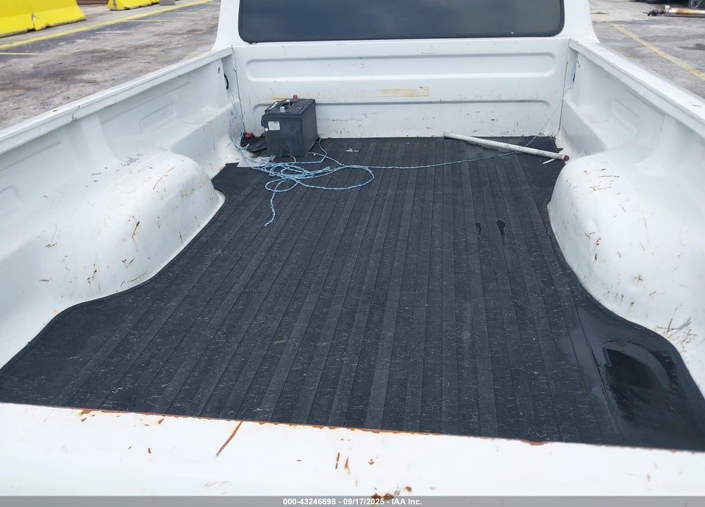 2004 FORD RANGER UNIQUE FLEET VIN: 1FTYR10E84PB35430