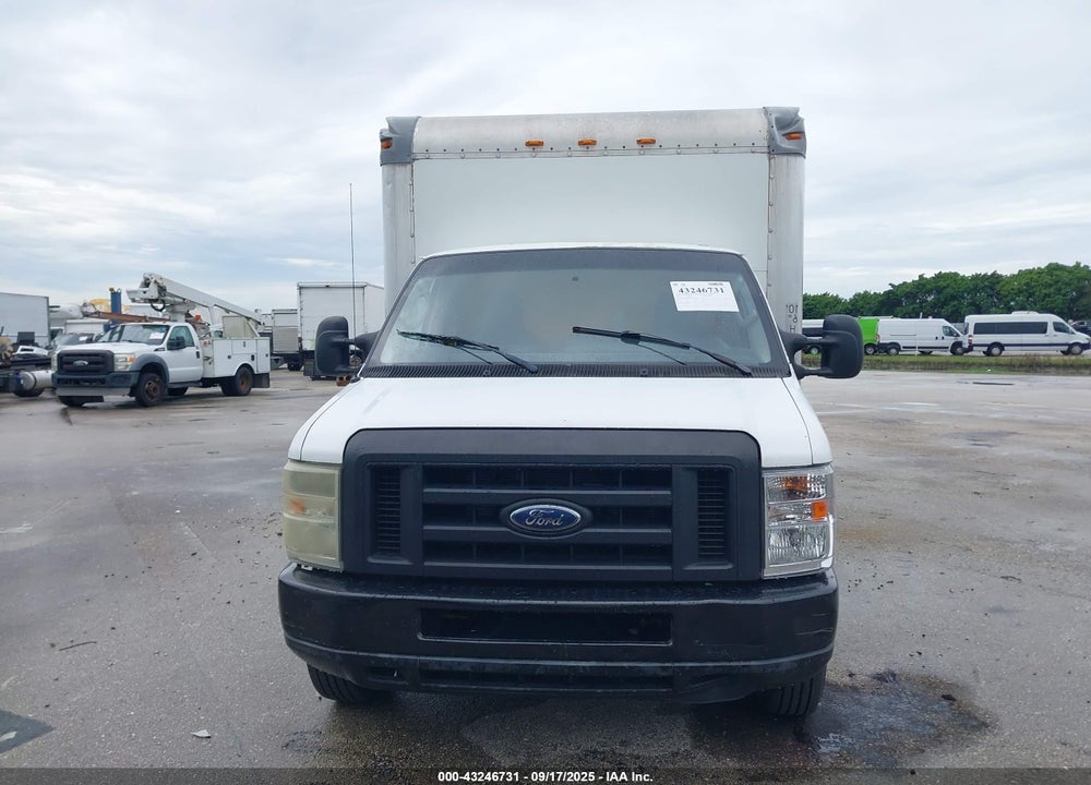 2011 FORD E-350 CUTAWAY VIN: 1FDWE3FL1BDA63923