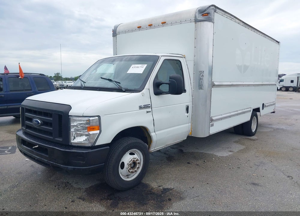 2011 FORD E-350 CUTAWAY VIN: 1FDWE3FL1BDA63923