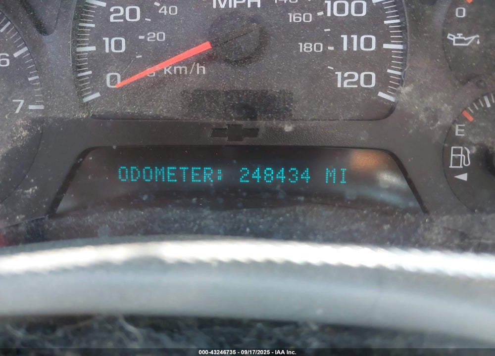 2005 CHEVROLET TRAILBLAZER VIN: 1GNDT13S752355228