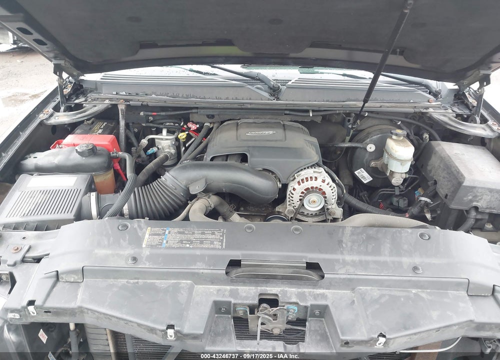 2007 CHEVROLET TAHOE LTZ VIN: 1GNFK13047J219335