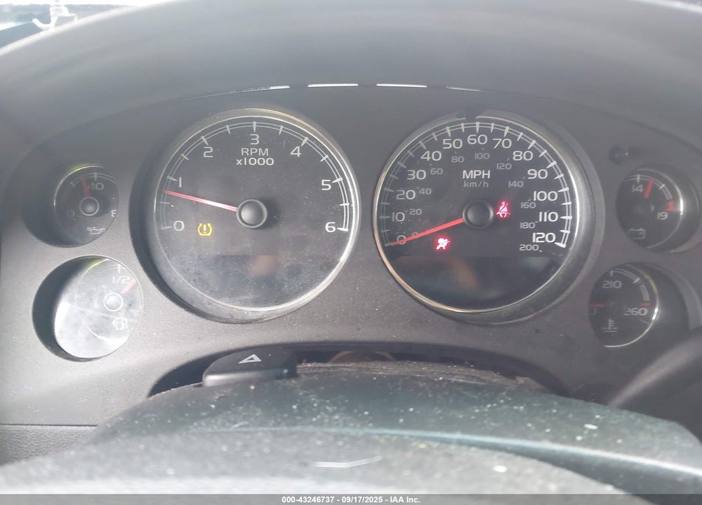 2007 CHEVROLET TAHOE LTZ VIN: 1GNFK13047J219335