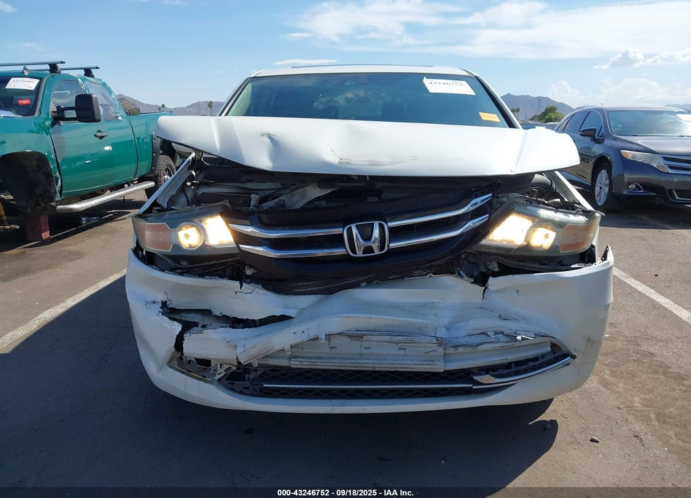 2016 ODYSSEY HONDA  EX-L VIN: 5FNRL5H69GB040836