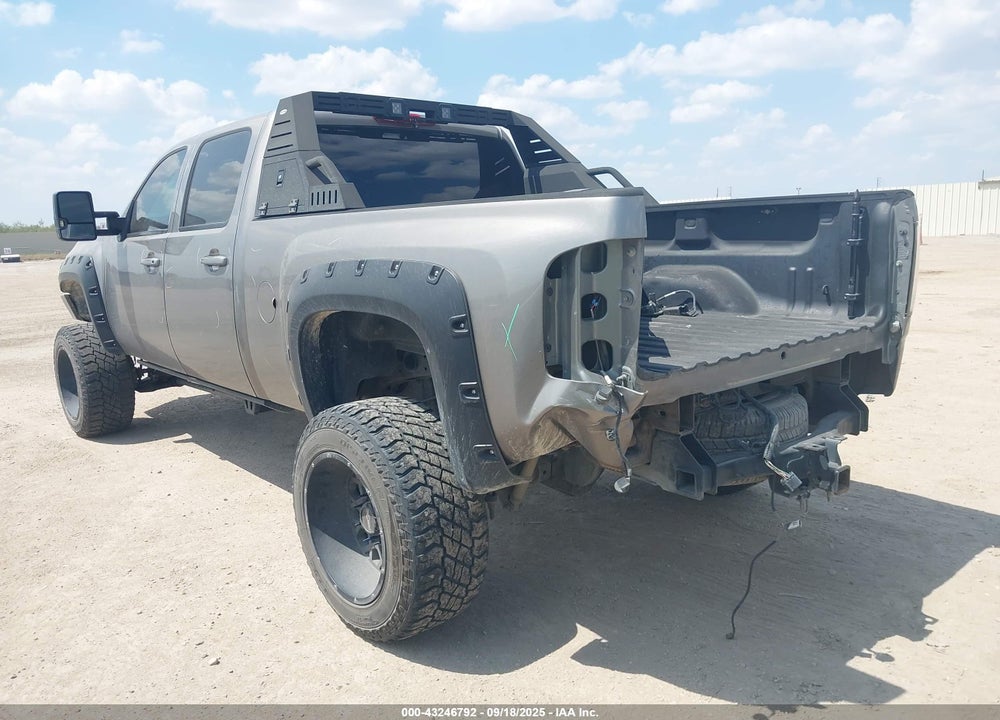 2013 CHEVROLET SILVERADO 2500HD LTZ VIN: 1GC1KYCG0DF234101