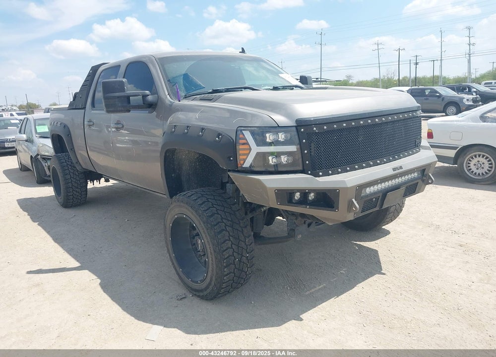 2013 CHEVROLET SILVERADO 2500HD LTZ VIN: 1GC1KYCG0DF234101