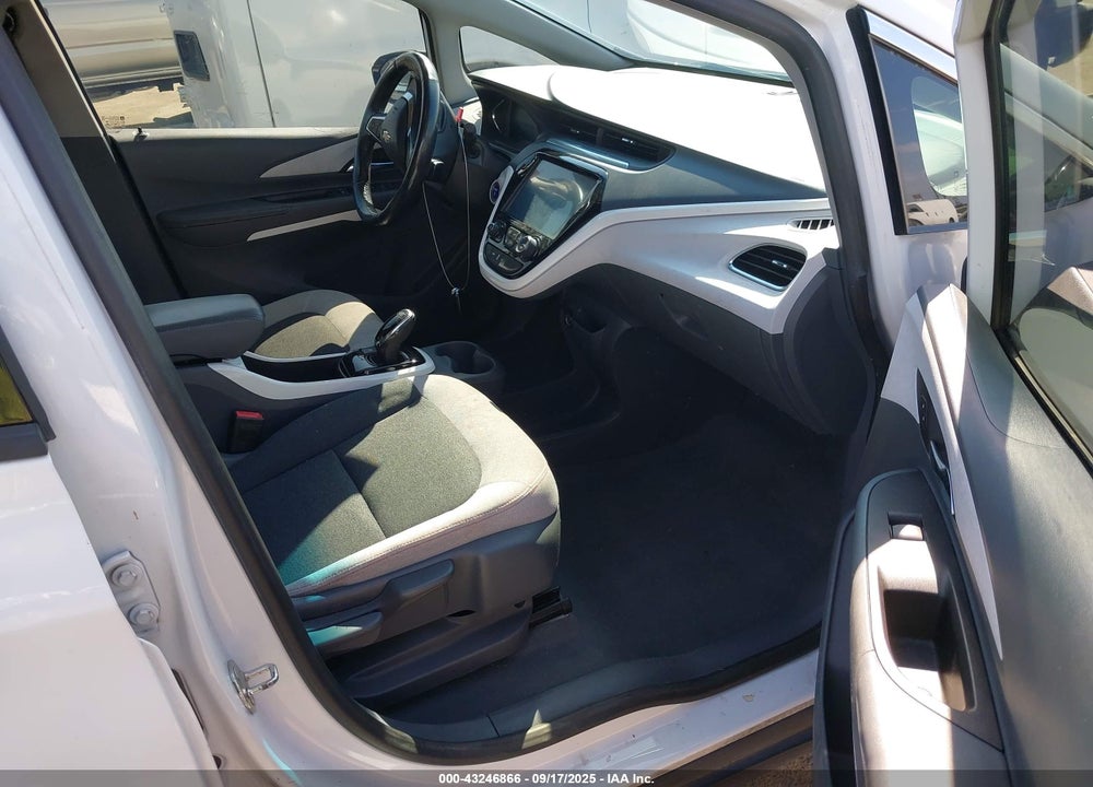2017 CHEVROLET BOLT EV VIN: 1G1FW6S08H4136737