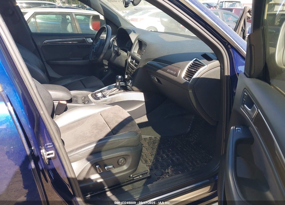 2014 AUDI SQ5 VIN: WA1CGAFP9EA063144