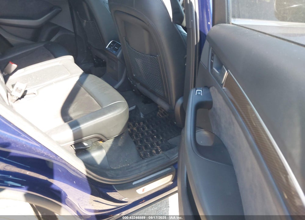 2014 AUDI SQ5 VIN: WA1CGAFP9EA063144