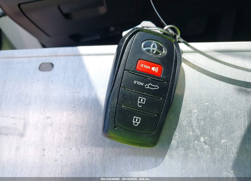 2024 TOYOTA HIGHLANDER VIN: 5TDKDRBH8RS535155