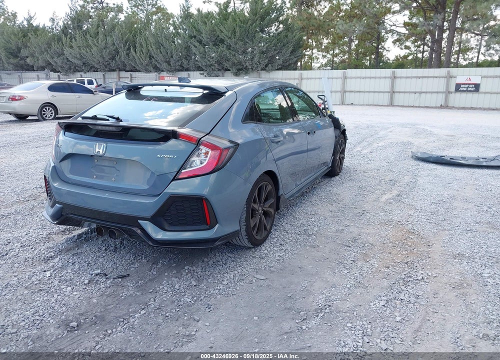 2018 HONDA CIVIC VIN: SHHFK7G4XJU217093