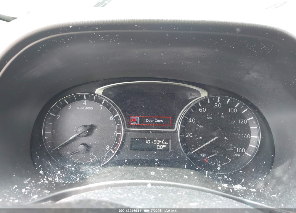 2015 NISSAN PATHFINDER VIN: 5N1AR2MN5FC707447