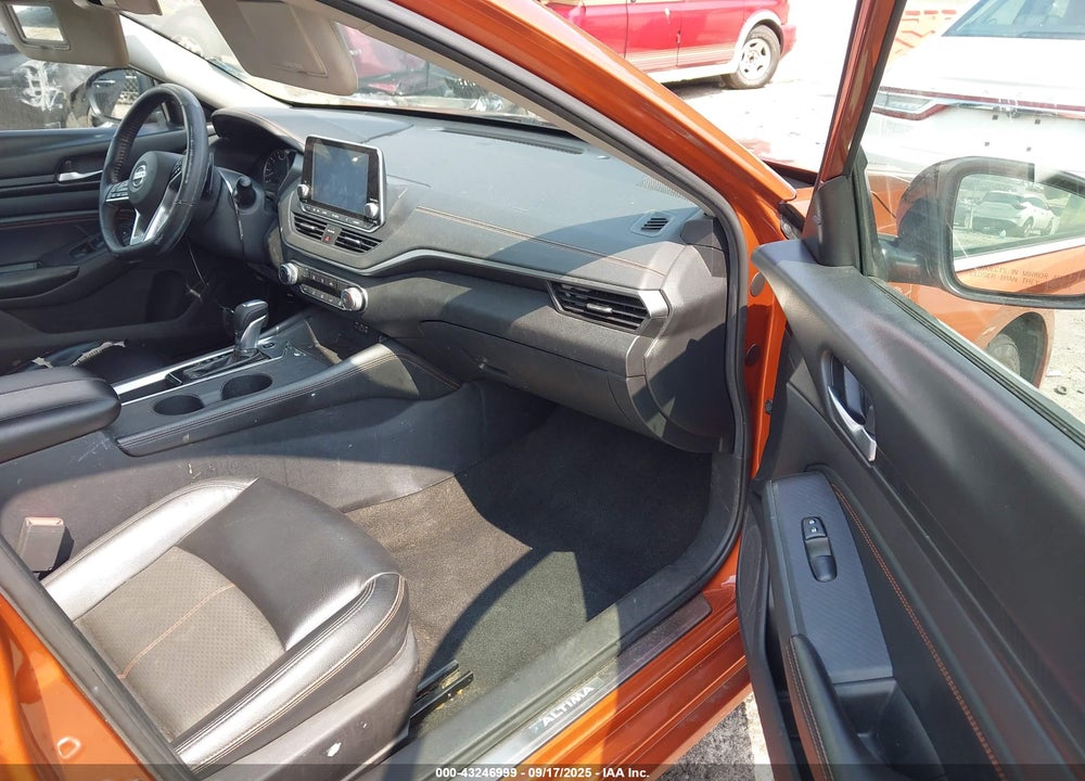 2020 NISSAN ALTIMA SR FWD VIN: 1N4BL4CV1LC165014