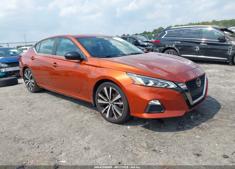 2020 NISSAN ALTIMA SR FWD VIN: 1N4BL4CV1LC165014