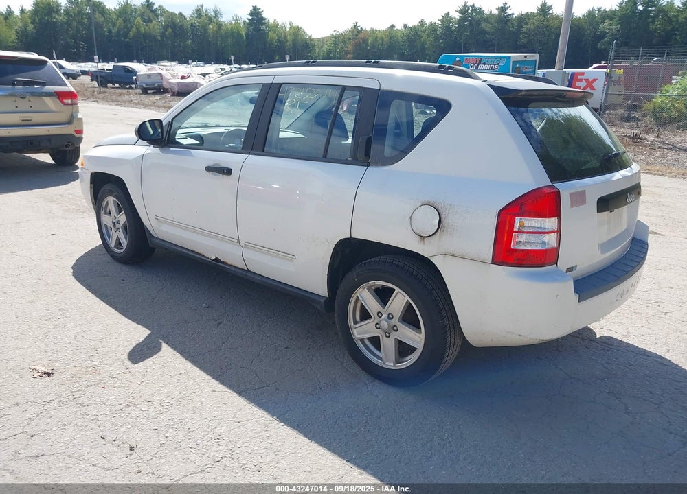 2008 JEEP COMPASS SPORT VIN: 1J8FT47W08D785281