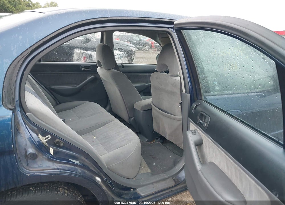 2005 HONDA CIVIC LX VIN: 2HGES16615H534484