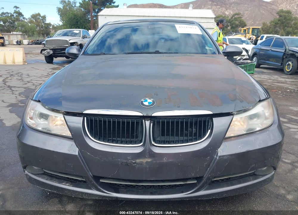 2008 BMW 3 SERIES VIN: WBAVA33568KX84046