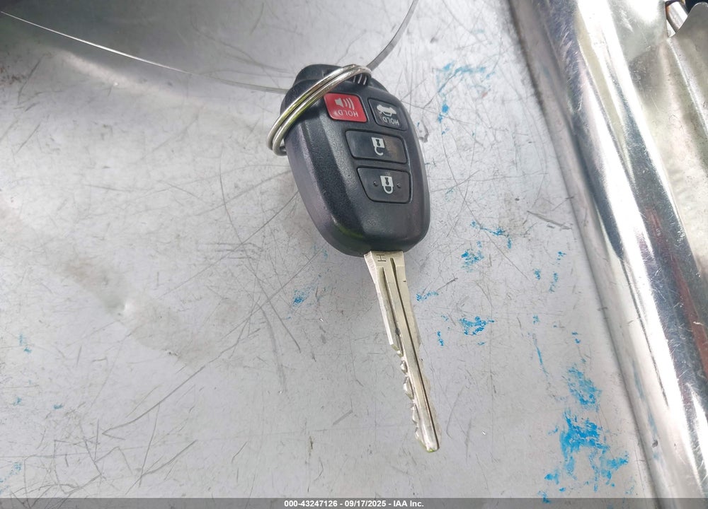 2016 TOYOTA COROLLA VIN: 5YFBURHE7GP477817