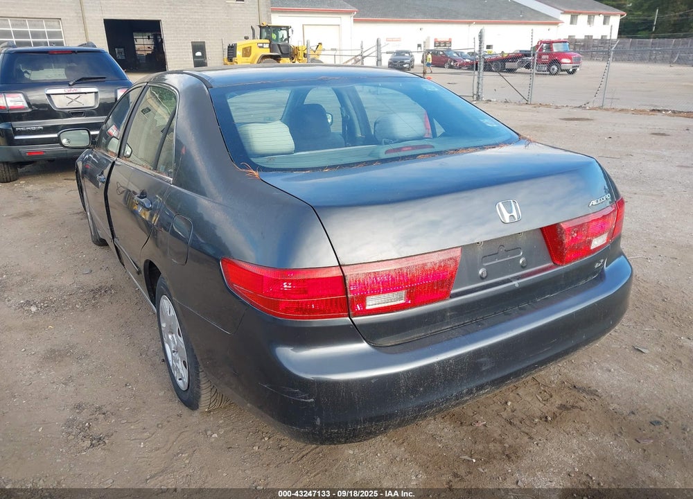 2005 HONDA ACCORD 2.4 LX VIN: 1HGCM56455A137916