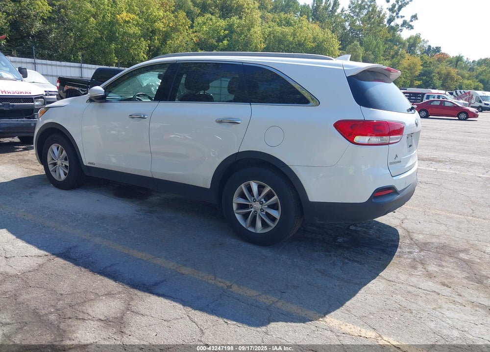 2016 KIA SORENTO VIN: 5XYPGDA34GG074228