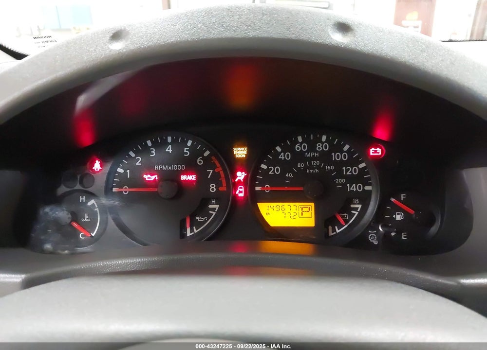 2005 NISSAN FRONTIER LE VIN: 1N6AD07U45C461142