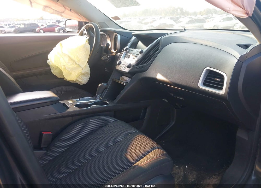 2017 CHEVROLET EQUINOX LS VIN: 2GNFLEEK0H6114051