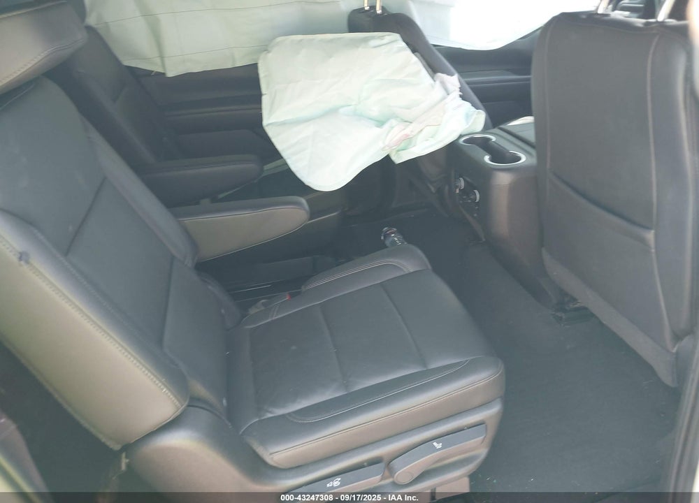 2021 CHEVROLET SUBURBAN 4WD Z71 VIN: 1GNSKDKD7MR160749