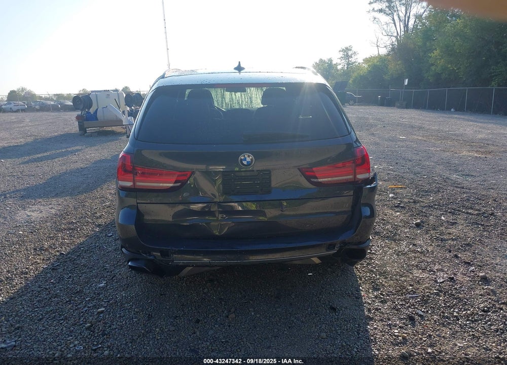 2014 BMW X5 VIN: 5UXKR6C5XE0J72079