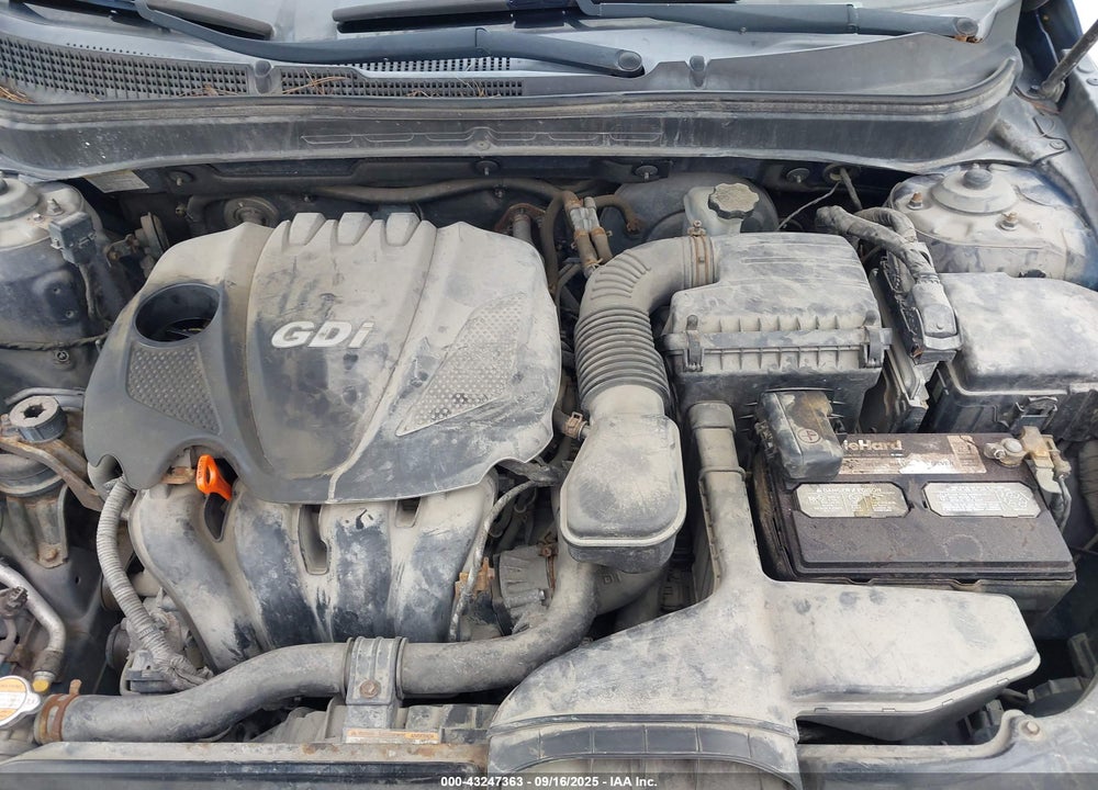 2011 HYUNDAI SONATA VIN: 5NPEC4AC5BH141715