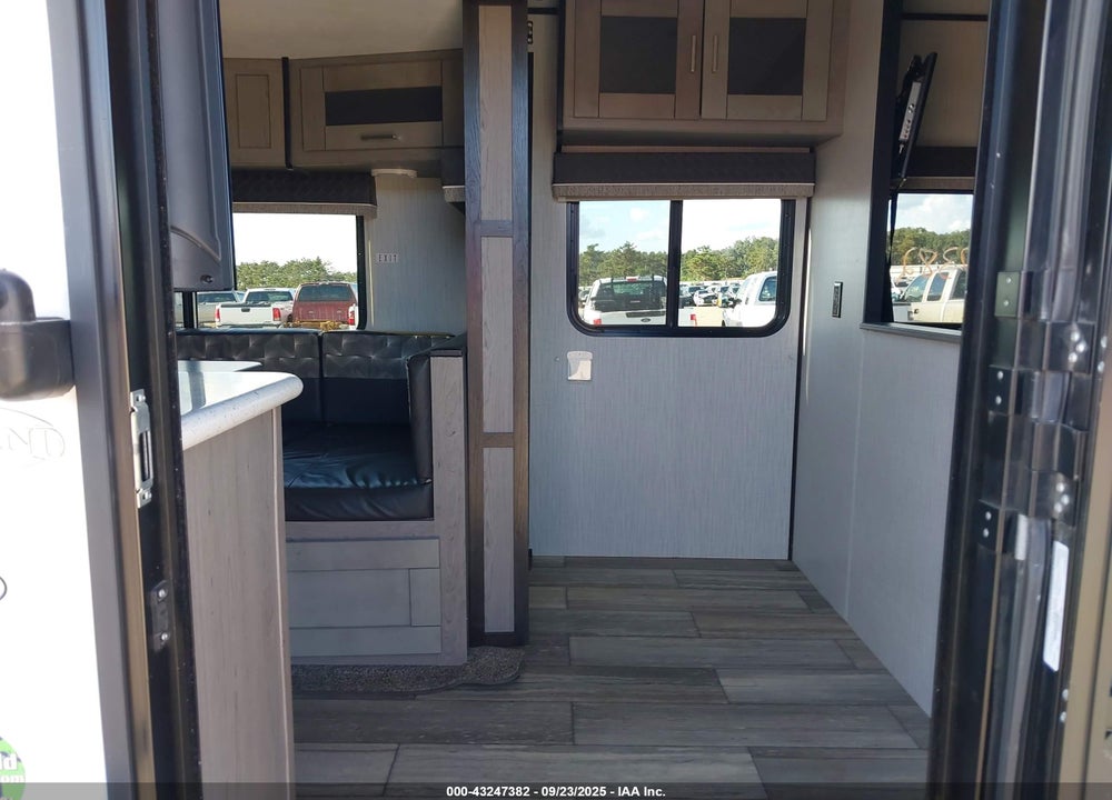 2021 HEARTLAND RV NORTHTRAIL ULTRA LITE TRAVEL TRAILER VIN: 5SFNB2924ME452068