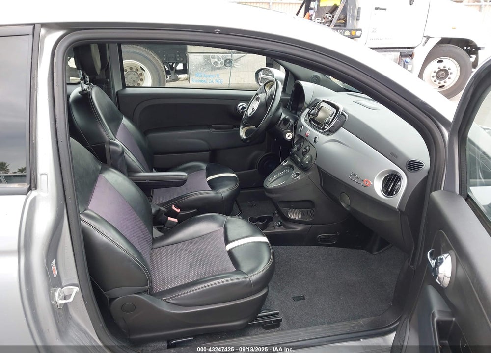 2016 FIAT 500E VIN: 3C3CFFGE0GT229666